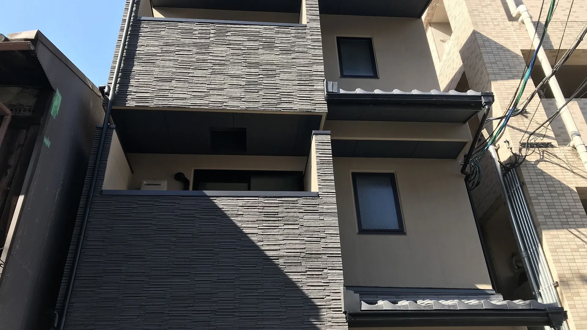 West Avenue Saiin - Guest House In Kyoto Japan